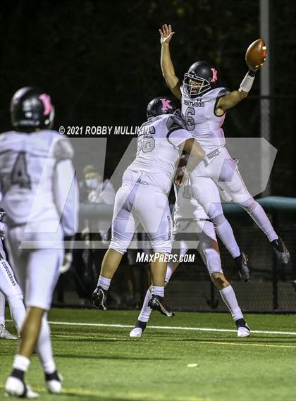 Thumbnail 2 in Kentwood @ Woodinville (WIAA 4A Round 1) photogallery.