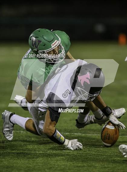 Thumbnail 2 in Kentwood @ Woodinville (WIAA 4A Round 1) photogallery.