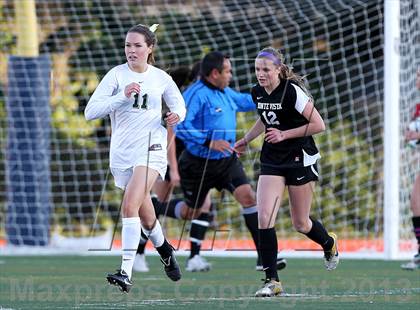 Thumbnail 1 in Monte Vista vs. San Ramon Valley (CIF NCS D1 Final) photogallery.