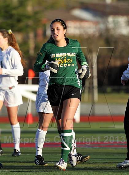 Thumbnail 2 in Monte Vista vs. San Ramon Valley (CIF NCS D1 Final) photogallery.