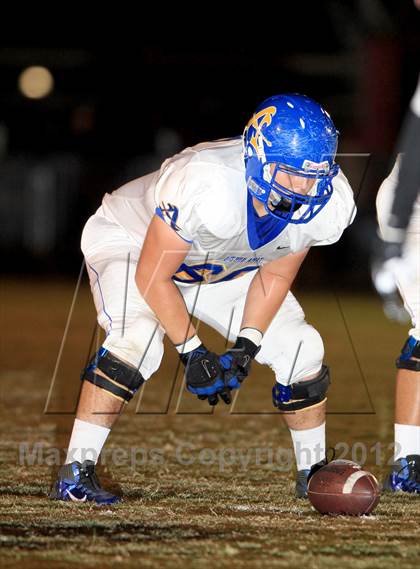 Thumbnail 2 in Bishop Amat @ Alemany photogallery.