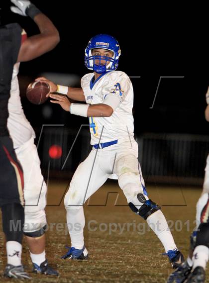 Thumbnail 2 in Bishop Amat @ Alemany photogallery.