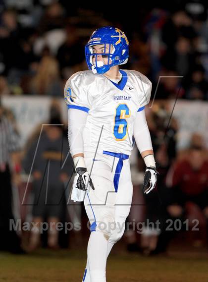 Thumbnail 3 in Bishop Amat @ Alemany photogallery.