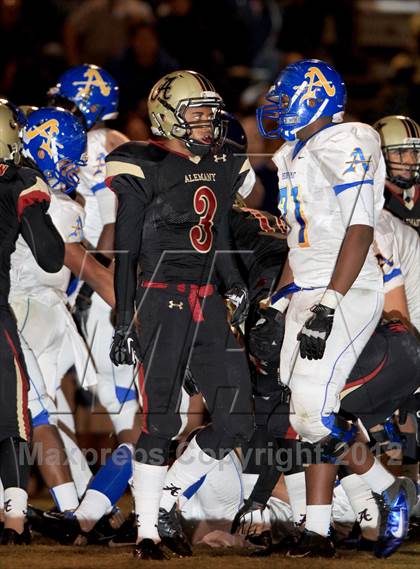 Thumbnail 2 in Bishop Amat @ Alemany photogallery.