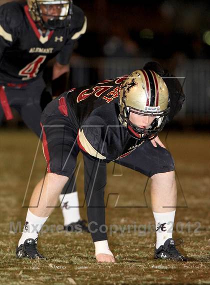 Thumbnail 3 in Bishop Amat @ Alemany photogallery.