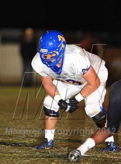 Thumbnail 1 in Bishop Amat @ Alemany photogallery.