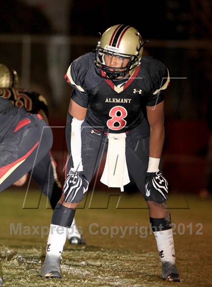 Thumbnail 3 in Bishop Amat @ Alemany photogallery.
