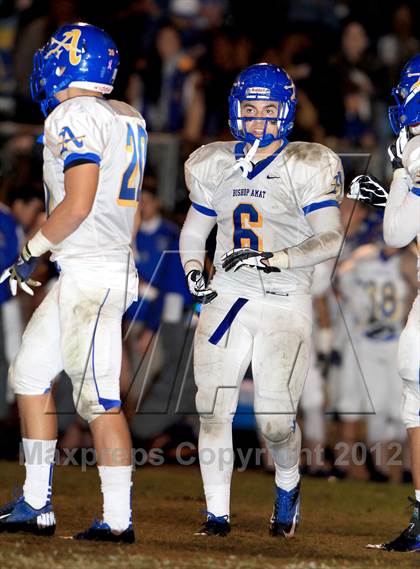 Thumbnail 2 in Bishop Amat @ Alemany photogallery.