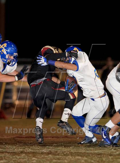 Thumbnail 3 in Bishop Amat @ Alemany photogallery.