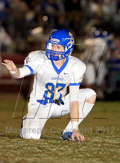 Thumbnail 3 in Bishop Amat @ Alemany photogallery.