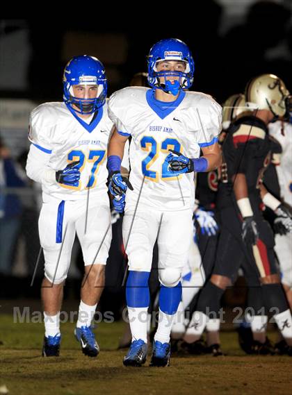 Thumbnail 3 in Bishop Amat @ Alemany photogallery.