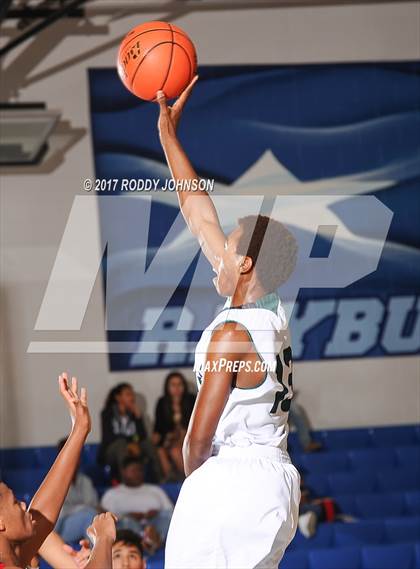 Thumbnail 1 in South Houston vs. Pasadena (McDonald's Texas Invitational) photogallery.