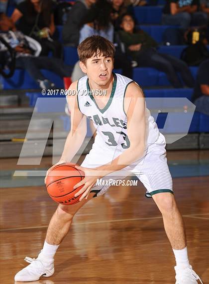 Thumbnail 1 in South Houston vs. Pasadena (McDonald's Texas Invitational) photogallery.