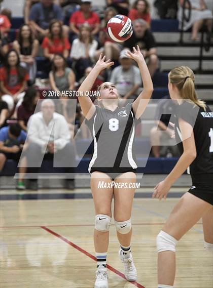 Thumbnail 3 in Villa Park @ Yorba Linda photogallery.