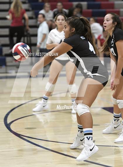 Thumbnail 1 in Villa Park @ Yorba Linda photogallery.