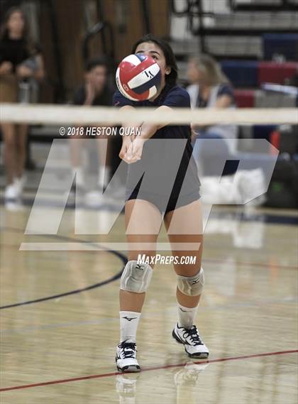 Thumbnail 1 in Villa Park @ Yorba Linda photogallery.
