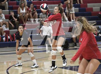 Thumbnail 1 in Villa Park @ Yorba Linda photogallery.