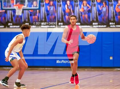 Thumbnail 3 in Marcus @ Hebron photogallery.