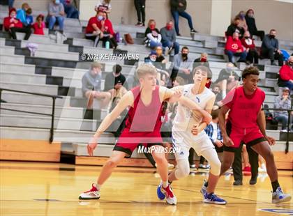 Thumbnail 1 in Marcus @ Hebron photogallery.
