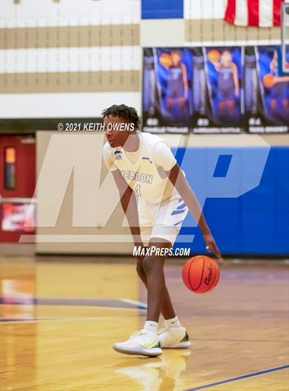 Thumbnail 2 in Marcus @ Hebron photogallery.