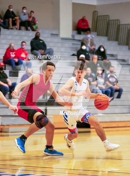 Thumbnail 1 in Marcus @ Hebron photogallery.