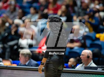 Thumbnail 3 in Kell vs Warner Robins (GHSA 5A State Championship) photogallery.