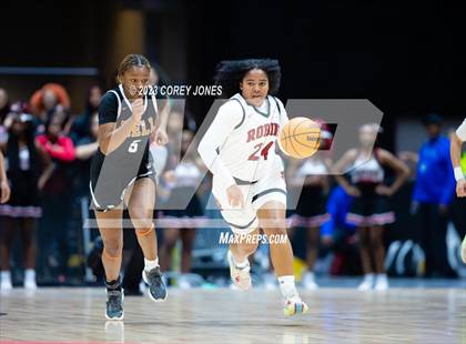 Thumbnail 3 in Kell vs Warner Robins (GHSA 5A State Championship) photogallery.