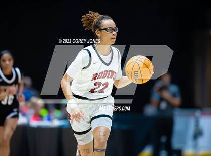 Thumbnail 3 in Kell vs Warner Robins (GHSA 5A State Championship) photogallery.