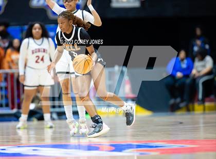Thumbnail 1 in Kell vs Warner Robins (GHSA 5A State Championship) photogallery.