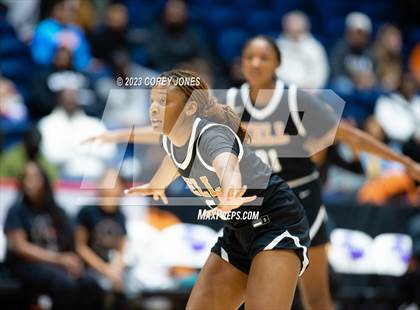 Thumbnail 3 in Kell vs Warner Robins (GHSA 5A State Championship) photogallery.