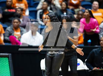 Thumbnail 2 in Kell vs Warner Robins (GHSA 5A State Championship) photogallery.
