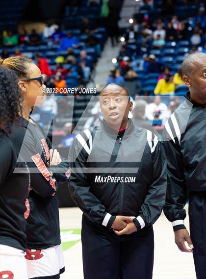Thumbnail 2 in Kell vs Warner Robins (GHSA 5A State Championship) photogallery.