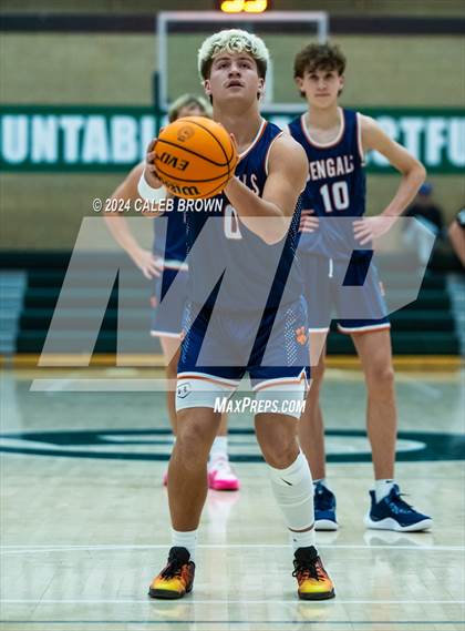 Thumbnail 2 in Brighton vs. Logan (Utah Autism Holiday Classic) photogallery.