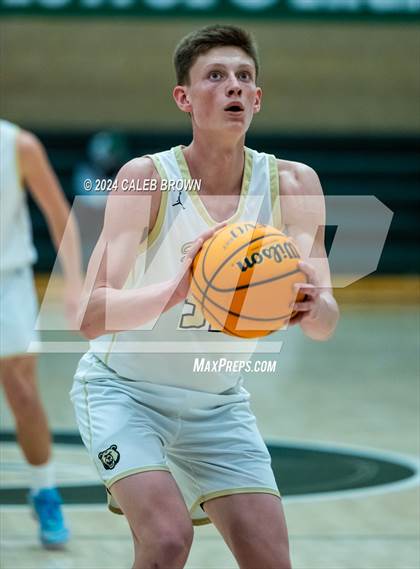 Thumbnail 2 in Brighton vs. Logan (Utah Autism Holiday Classic) photogallery.