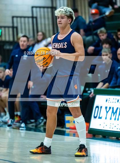 Thumbnail 1 in Brighton vs. Logan (Utah Autism Holiday Classic) photogallery.