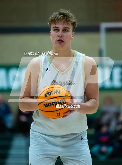 Thumbnail 2 in Brighton vs. Logan (Utah Autism Holiday Classic) photogallery.