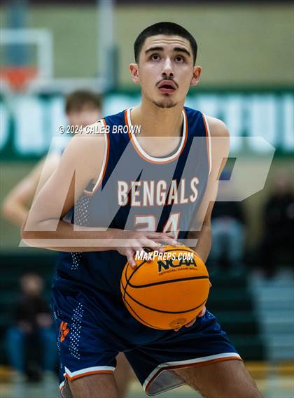 Thumbnail 1 in Brighton vs. Logan (Utah Autism Holiday Classic) photogallery.