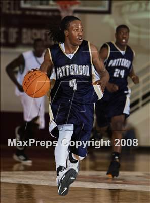Thumbnail 1 in Winchendon vs Patterson School (Spalding Hoophall Classic) photogallery.