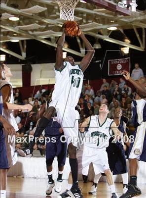 Thumbnail 1 in Winchendon vs Patterson School (Spalding Hoophall Classic) photogallery.