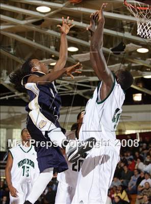 Thumbnail 3 in Winchendon vs Patterson School (Spalding Hoophall Classic) photogallery.