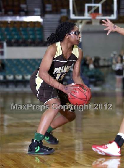 Thumbnail 3 in Regis Jesuit vs. Palmer (CHSAA 5A Great 8) photogallery.
