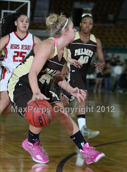 Thumbnail 1 in Regis Jesuit vs. Palmer (CHSAA 5A Great 8) photogallery.