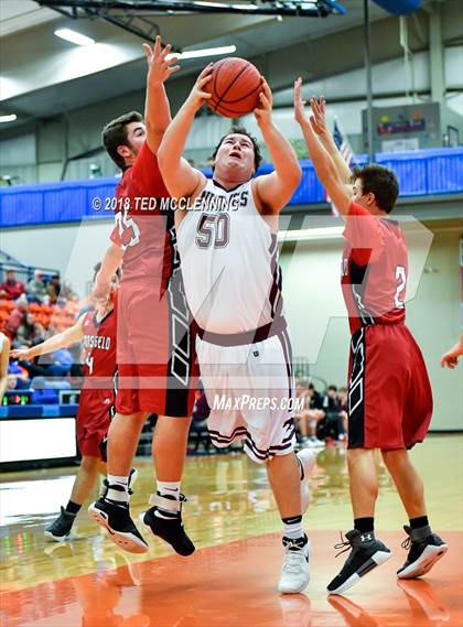 Thumbnail 3 in Perryville vs. Mansfield (AAA 3A Regional Playoff) photogallery.