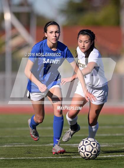 Thumbnail 1 in Santa Teresa vs. Menlo School (Firebird Classic) photogallery.