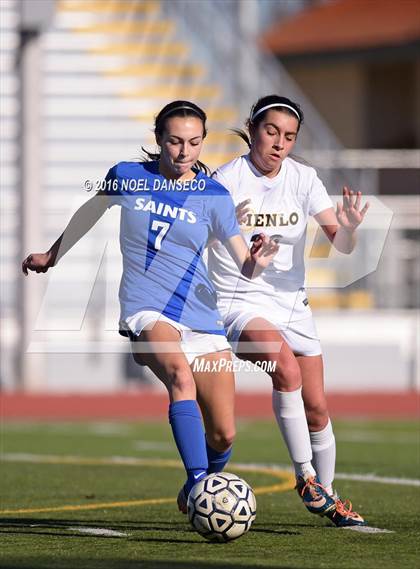 Thumbnail 2 in Santa Teresa vs. Menlo School (Firebird Classic) photogallery.