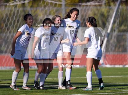 Thumbnail 1 in Santa Teresa vs. Menlo School (Firebird Classic) photogallery.