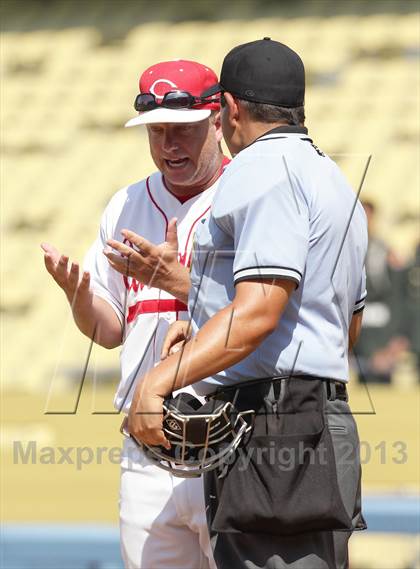Thumbnail 3 in Cleveland vs. San Fernando (CIF LACS D1 Final) photogallery.