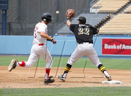 Thumbnail 3 in Cleveland vs. San Fernando (CIF LACS D1 Final) photogallery.