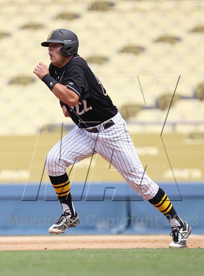 Thumbnail 1 in Cleveland vs. San Fernando (CIF LACS D1 Final) photogallery.