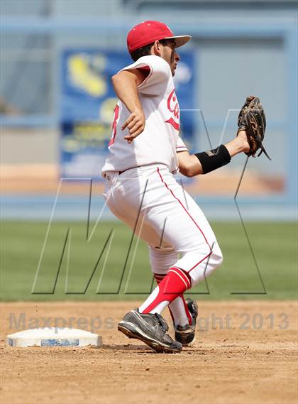 Thumbnail 3 in Cleveland vs. San Fernando (CIF LACS D1 Final) photogallery.